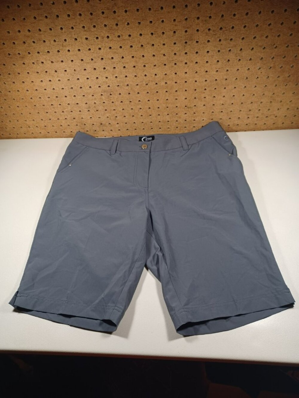 ZYIA womens solid gray double pleated Performance golf shorts XXL